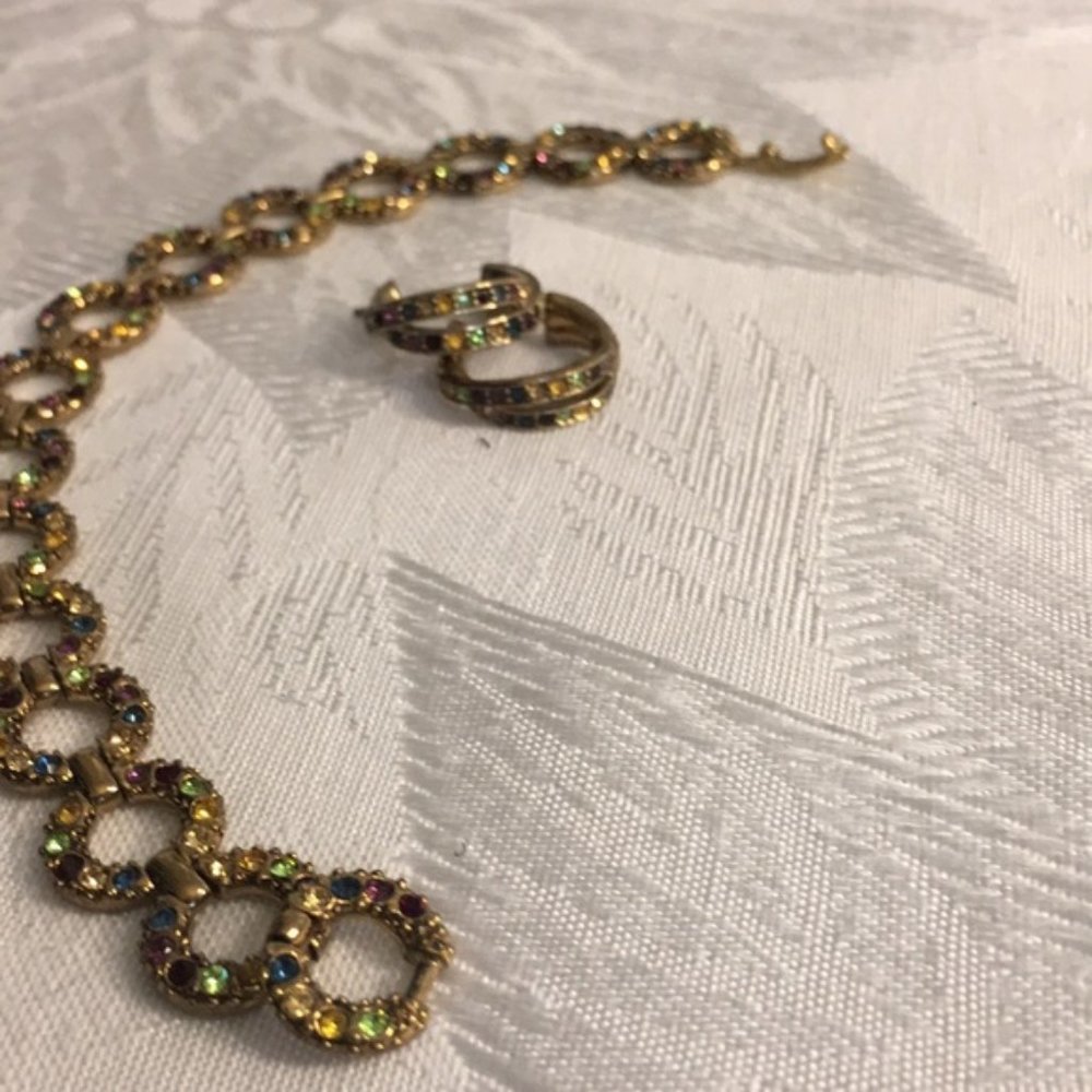 Sparkly Rhinestone/Gold Metal Bracelet & Earrings